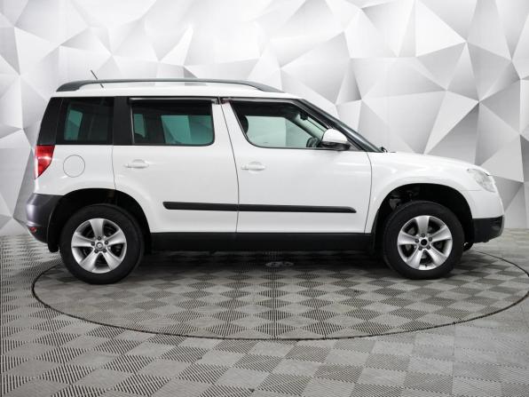 Skoda Yeti I с пробегом 2013 года, цена 660 000 рублей, 227000 км, внедорожник, Автокод Объявления