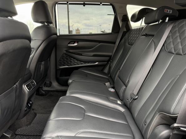 Hyundai Santa Fe IV Рестайлинг с пробегом 2021 года, цена 3 220 000 рублей, 85150 км, внедорожник, Автокод Объявления