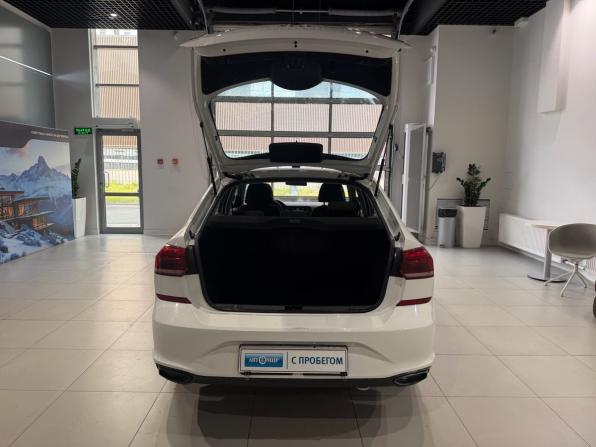 Volkswagen Polo VI с пробегом 2021 года, цена 1 409 000 рублей, 129606 км, лифтбек, Автокод Объявления