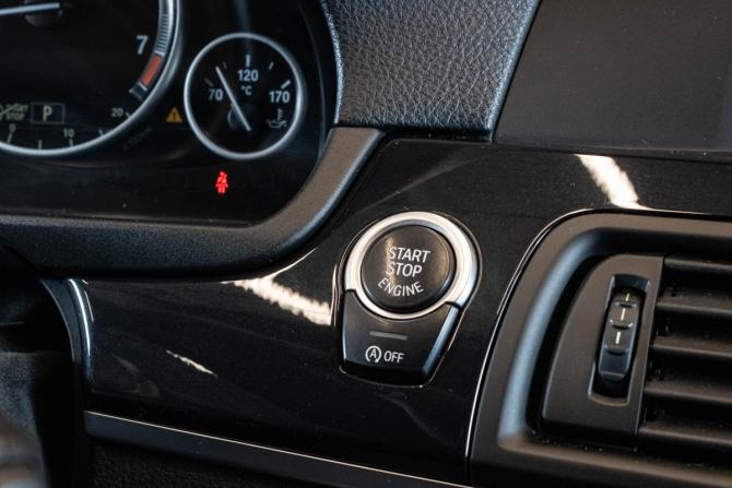BMW 5 серии VI (F10/F11/F07) с пробегом 2012 года, цена 1 679 000 рублей, 172820 км, седан, Автокод Объявления