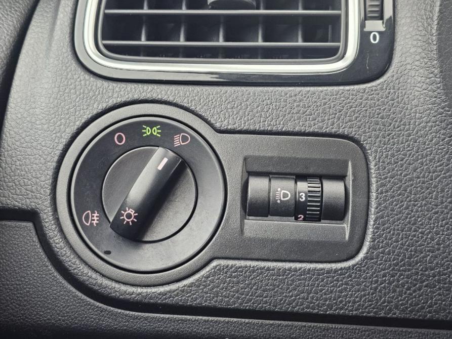 Volkswagen Polo V Рестайлинг Ярославль  - изображение 19