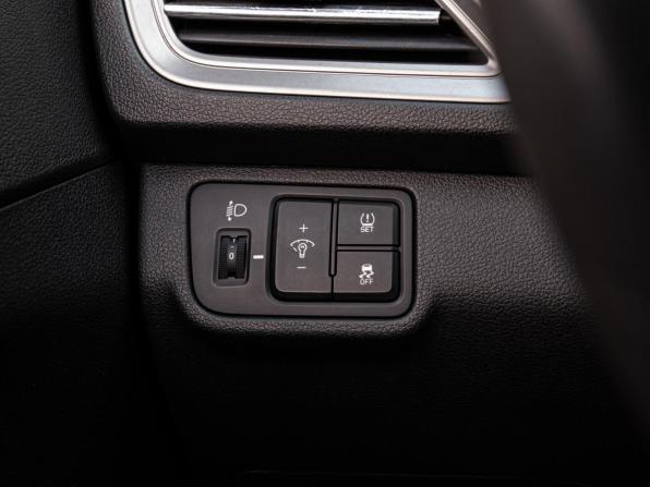 Hyundai Solaris II Рестайлинг с пробегом 2020 года, цена 1 429 000 рублей, 74917 км, седан, Автокод Объявления