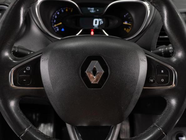 Renault Kaptur I с пробегом 2016 года, цена 1 379 000 рублей, 77149 км, внедорожник, Автокод Объявления
