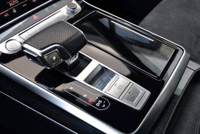 Audi Q7 II (4M) Рестайлинг с пробегом 2020 года, цена 6 690 000 рублей, 146840 км, внедорожник, Автокод Объявления