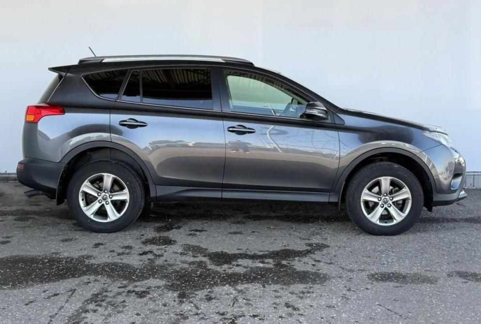 Toyota RAV4 IV (XA40) Киров  - изображение 4
