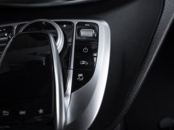 Mercedes-Benz V-Класс III (W447) Рестайлинг с пробегом 2019 года, цена 4 800 000 рублей, 192197 км, минивэн, Автокод Объявления