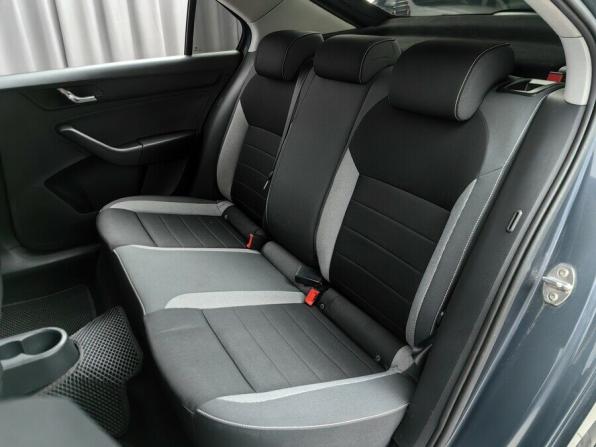 Skoda Rapid I с пробегом 2016 года, цена 799 000 рублей, 240300 км, лифтбек, Автокод Объявления