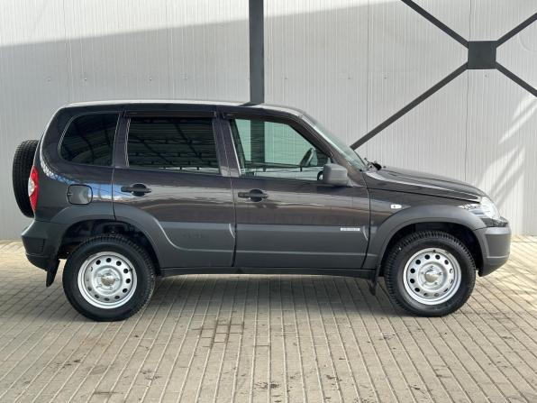 Chevrolet Niva I Рестайлинг с пробегом 2018 года, цена 777 000 рублей, 138660 км, внедорожник, Автокод Объявления