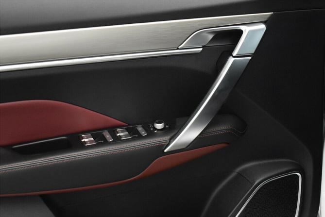 Geely Coolray I с пробегом 2023 года, цена 1 810 000 рублей, 61443 км, внедорожник, Автокод Объявления