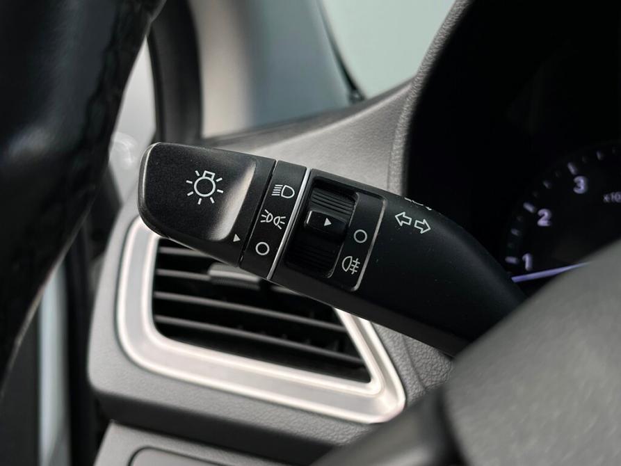 Hyundai Solaris II Санкт-Петербург  - изображение 17