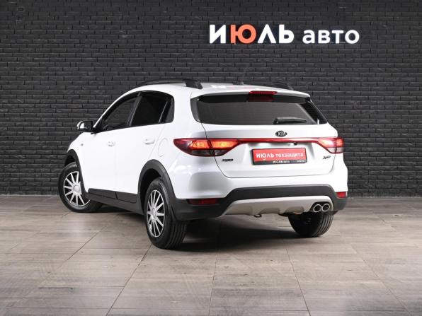Kia Rio IV с пробегом 2017 года, цена 1 360 000 рублей, 152500 км, хэтчбек, Автокод Объявления