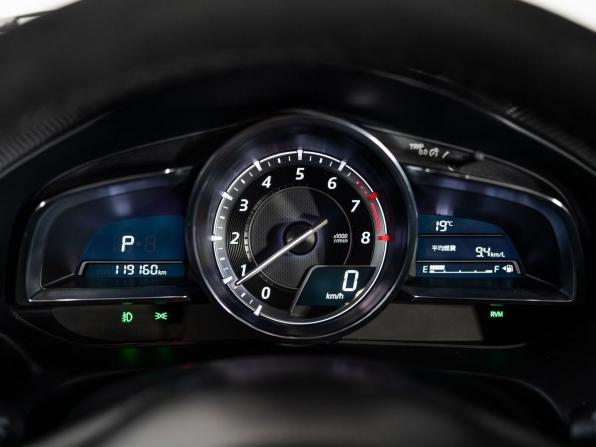 Mazda Axela III с пробегом 2015 года, цена 1 280 000 рублей, 119160 км, хэтчбек, Автокод Объявления