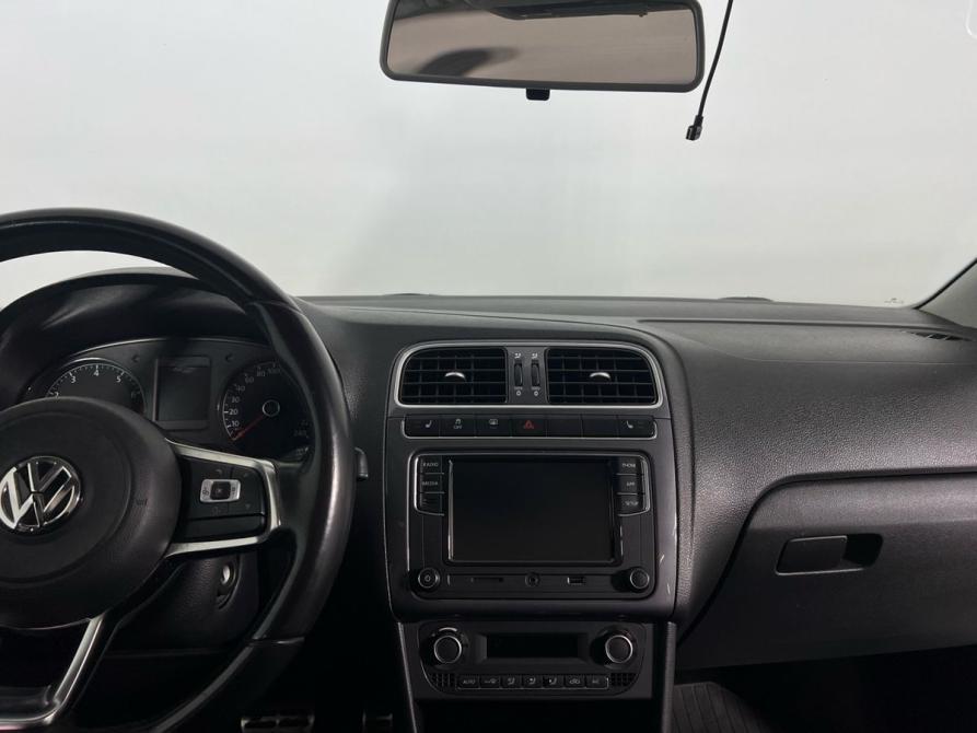 Volkswagen Polo V Рестайлинг Архангельск  - изображение 18