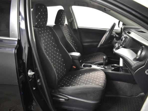 Toyota RAV4 IV (XA40) Рестайлинг с пробегом 2017 года, цена 1 784 900 рублей, 267738 км, внедорожник, Автокод Объявления