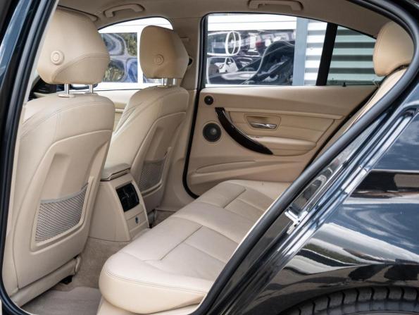 BMW 3 серии VI (F3x) с пробегом 2012 года, цена 1 600 000 рублей, 256247 км, седан, Автокод Объявления