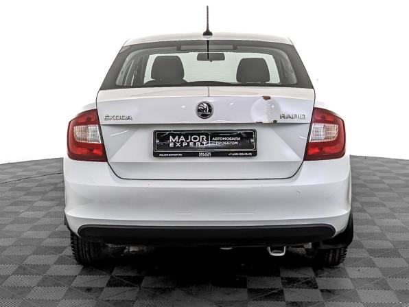 Skoda Rapid I Рестайлинг с пробегом 2018 года, цена 1 100 000 рублей, 91580 км, лифтбек, Автокод Объявления