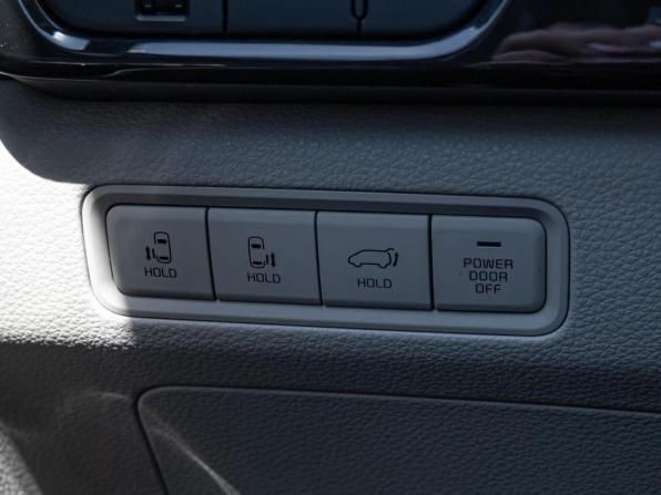 Kia Carnival IV с пробегом 2022 года, цена 4 970 000 рублей, 26442 км, минивэн, Автокод Объявления