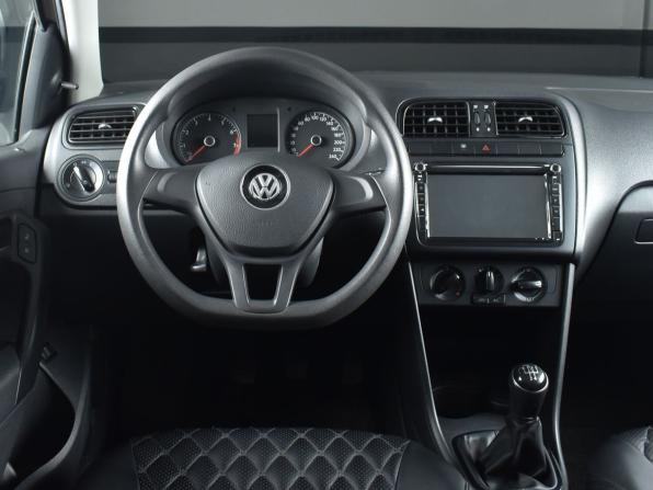 Volkswagen Polo V Рестайлинг с пробегом 2020 года, цена 1 149 995 рублей, 50563 км, седан, Автокод Объявления