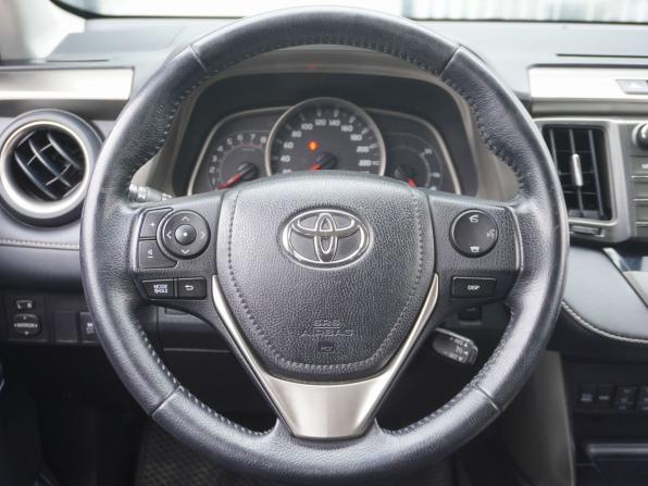 Toyota RAV4 IV (XA40) с пробегом 2013 года, цена 1 843 000 рублей, 184264 км, внедорожник, Автокод Объявления