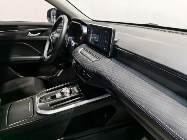Haval Jolion I Рестайлинг с пробегом 2024 года, цена 1 871 500 рублей, 24076 км, внедорожник, Автокод Объявления