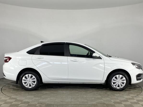 Lada (ВАЗ) Vesta I Рестайлинг (NG) с пробегом 2024 года, цена 1 299 000 рублей, 22833 км, седан, Автокод Объявления
