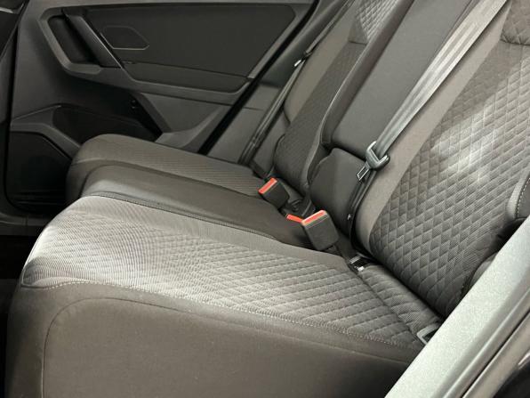 Volkswagen Tiguan II с пробегом 2018 года, цена 2 422 000 рублей, 157971 км, внедорожник, Автокод Объявления