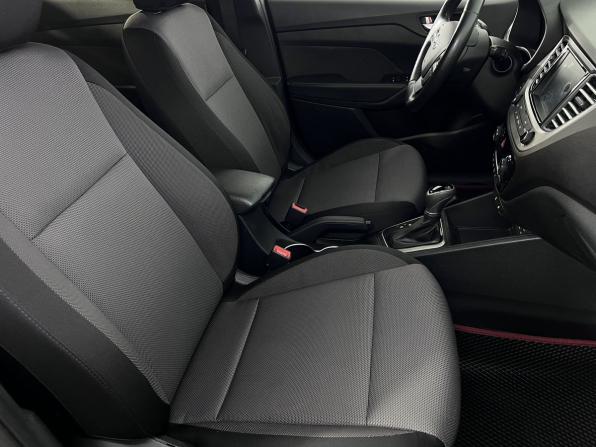 Hyundai Solaris II с пробегом 2017 года, цена 1 200 000 рублей, 119069 км, седан, Автокод Объявления