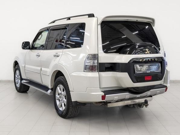 Mitsubishi Pajero IV Рестайлинг 2 с пробегом 2021 года, цена 3 900 000 рублей, 80073 км, внедорожник, Автокод Объявления