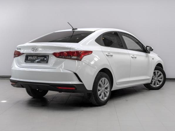 Hyundai Solaris II Рестайлинг с пробегом 2021 года, цена 1 450 000 рублей, 87883 км, седан, Автокод Объявления
