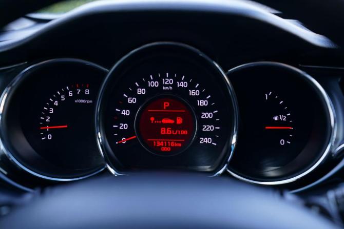 Kia Ceed II Рестайлинг с пробегом 2016 года, цена 1 575 000 рублей, 134000 км, хэтчбек, Автокод Объявления
