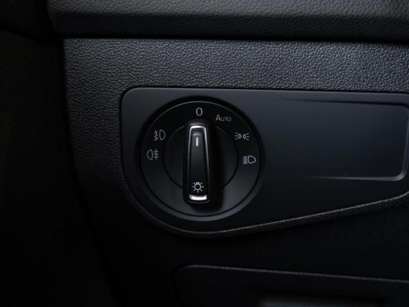 Volkswagen Tiguan II с пробегом 2020 года, цена 2 500 000 рублей, 99051 км, внедорожник, Автокод Объявления