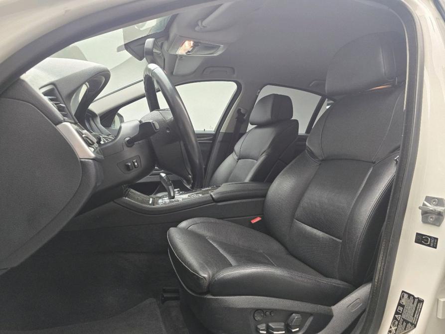 BMW 5 серии VI (F10/F11/F07) Москва  - изображение 11