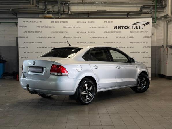 Volkswagen Polo V с пробегом 2010 года, цена 499 000 рублей, 272000 км, седан, Автокод Объявления