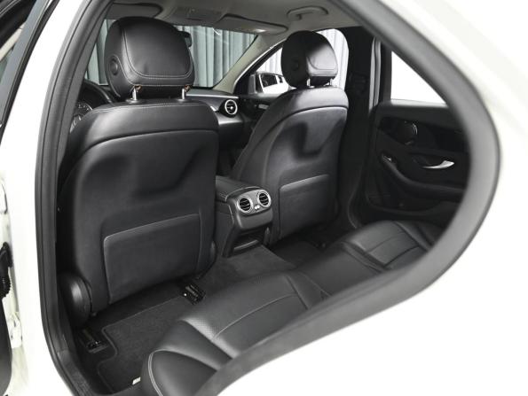 Mercedes-Benz C-Класс IV (W205) Рестайлинг с пробегом 2018 года, цена 2 798 000 рублей, 41398 км, седан, Автокод Объявления