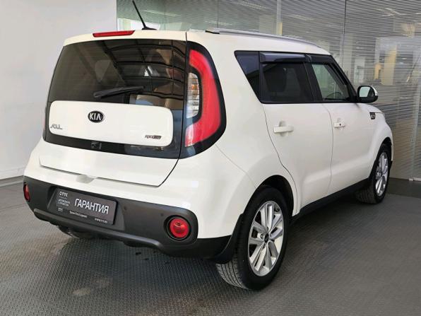 Kia Soul II Рестайлинг с пробегом 2018 года, цена 1 649 000 рублей, 88000 км, хэтчбек, Автокод Объявления