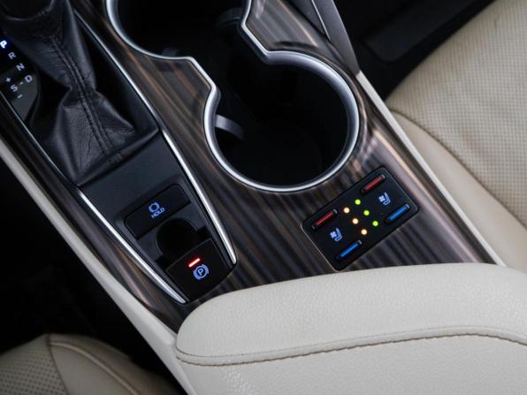 Toyota Camry VIII (XV70) с пробегом 2018 года, цена 2 834 444 рубля, 143552 км, седан, Автокод Объявления