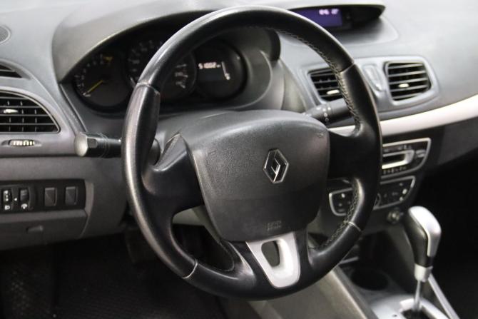 Renault Fluence I с пробегом 2012 года, цена 595 950 рублей, 251002 км, седан, Автокод Объявления