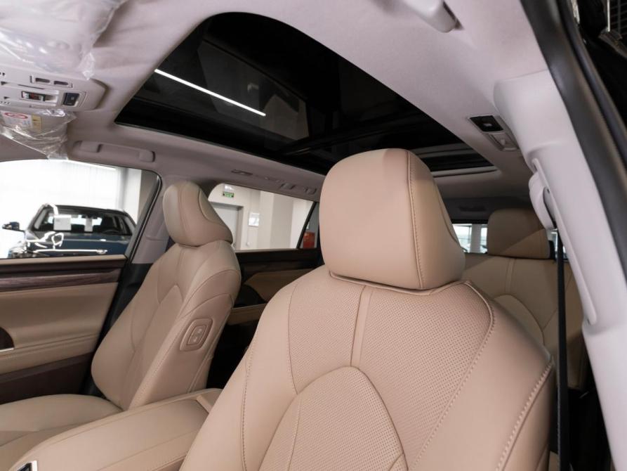 Toyota Highlander IV (XU70) Москва  - изображение 10