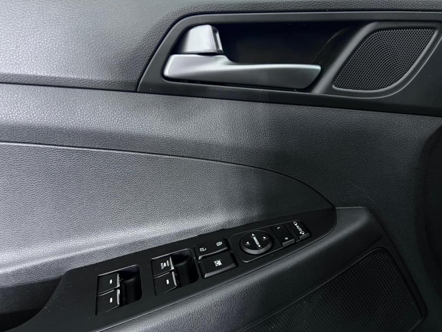Hyundai Tucson III Ростов-на-Дону  - изображение 16