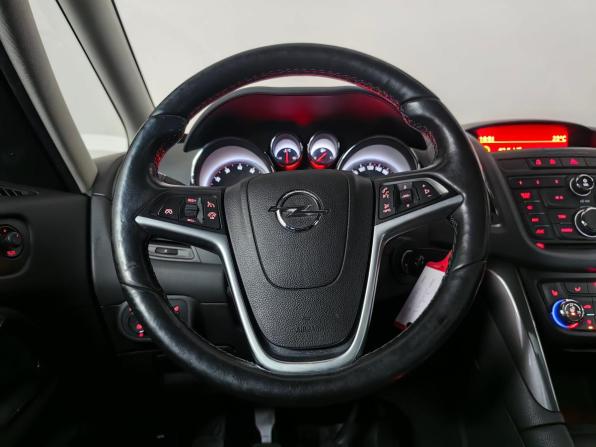 Opel Zafira C с пробегом 2013 года, цена 747 000 рублей, 190720 км, минивэн, Автокод Объявления