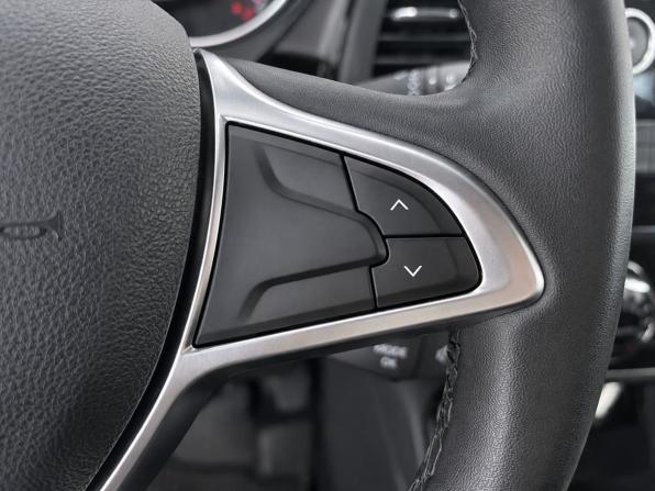 Renault Kaptur I Рестайлинг с пробегом 2020 года, цена 1 549 000 рублей, 84500 км, внедорожник, Автокод Объявления