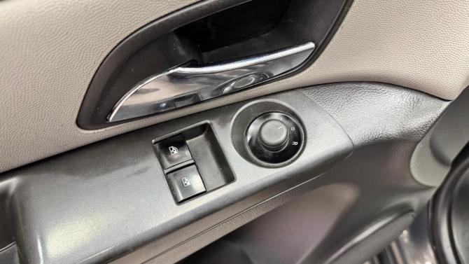 Chevrolet Cruze I Рестайлинг с пробегом 2013 года, цена 725 000 рублей, 174099 км, седан, Автокод Объявления