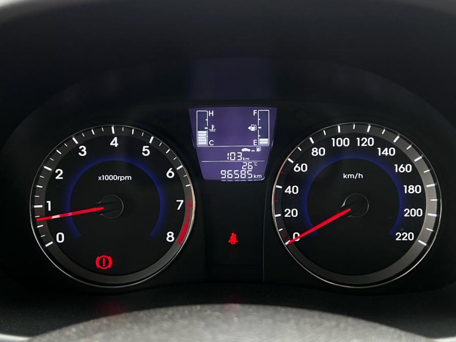 Hyundai Solaris I Рестайлинг Волгоград  - изображение 11