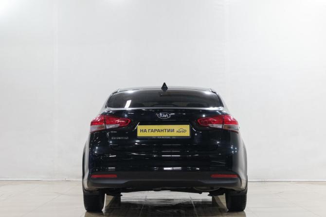 Kia Cerato III Рестайлинг (Classic) с пробегом 2019 года, цена 1 239 000 рублей, 97000 км, седан, Автокод Объявления