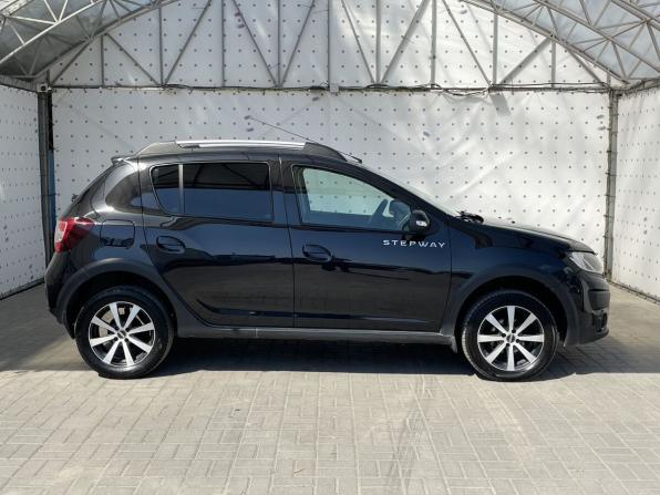 Renault Sandero II с пробегом 2016 года, цена 980 000 рублей, 124305 км, хэтчбек, Автокод Объявления
