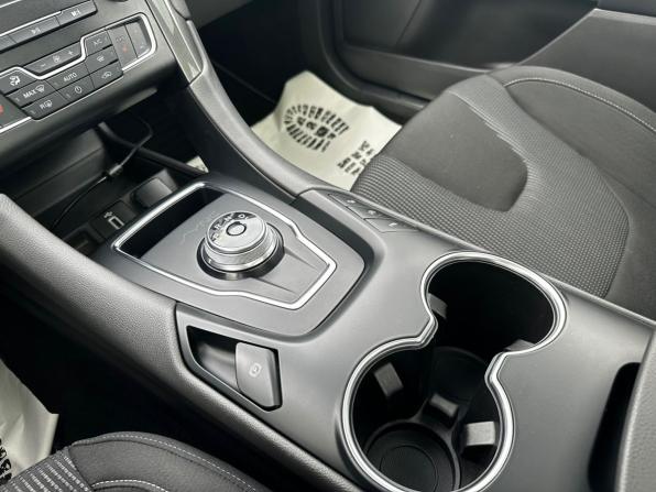 Ford Mondeo V Рестайлинг с пробегом 2019 года, цена 1 933 000 рублей, 137949 км, универсал, Автокод Объявления