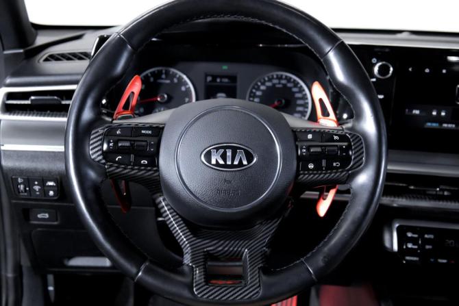 Kia K5 III с пробегом 2020 года, цена 2 390 000 рублей, 127000 км, седан, Автокод Объявления