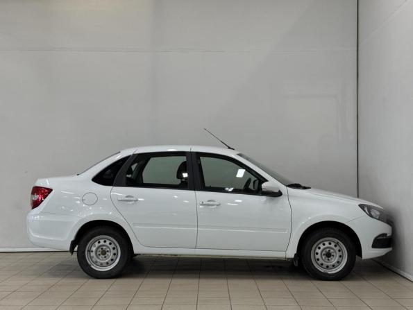 Lada (ВАЗ) Granta I Рестайлинг с пробегом 2024 года, цена 750 000 рублей, 45485 км, седан, Автокод Объявления