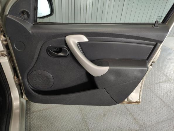 Renault Logan I Рестайлинг с пробегом 2010 года, цена 450 000 рублей, 127900 км, седан, Автокод Объявления