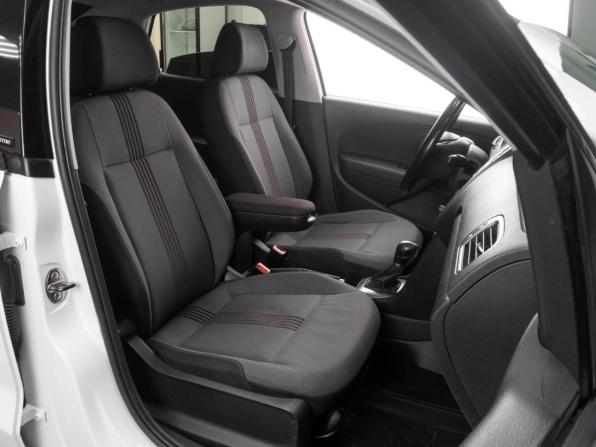 Volkswagen Polo V Рестайлинг с пробегом 2016 года, цена 1 079 000 рублей, 174717 км, седан, Автокод Объявления